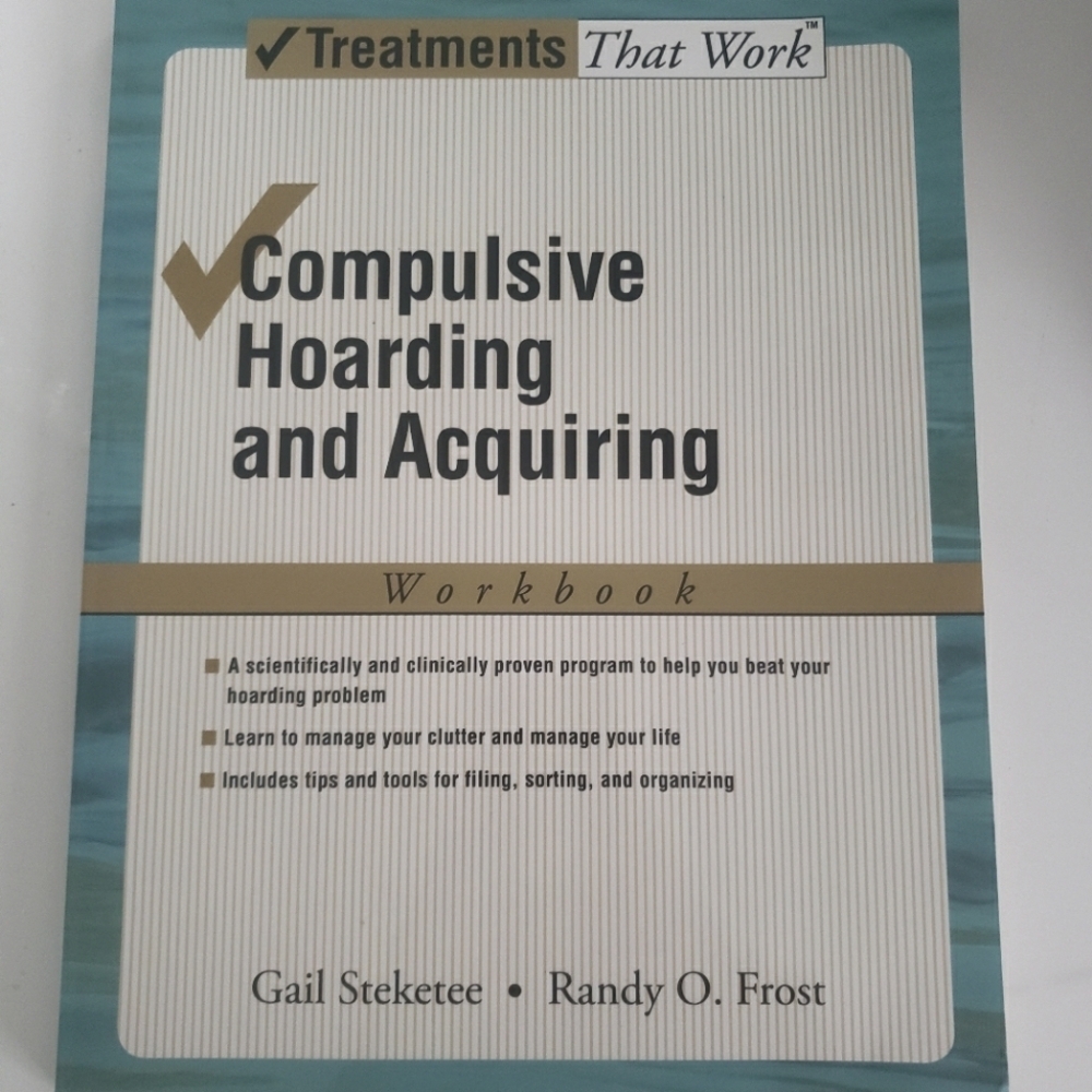🌟Book-Compulsive Hoarding and Aquiring🌟